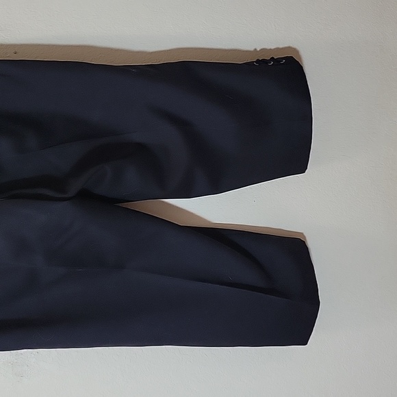Gently Used Black Pants with Pockets - Picture 11 of 12